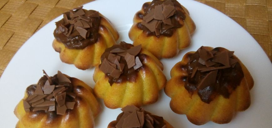 Briose cu vanilie fara faina